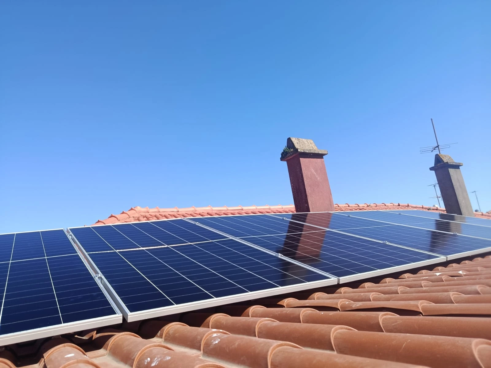 Projeto de energia solar - empresa de serviços